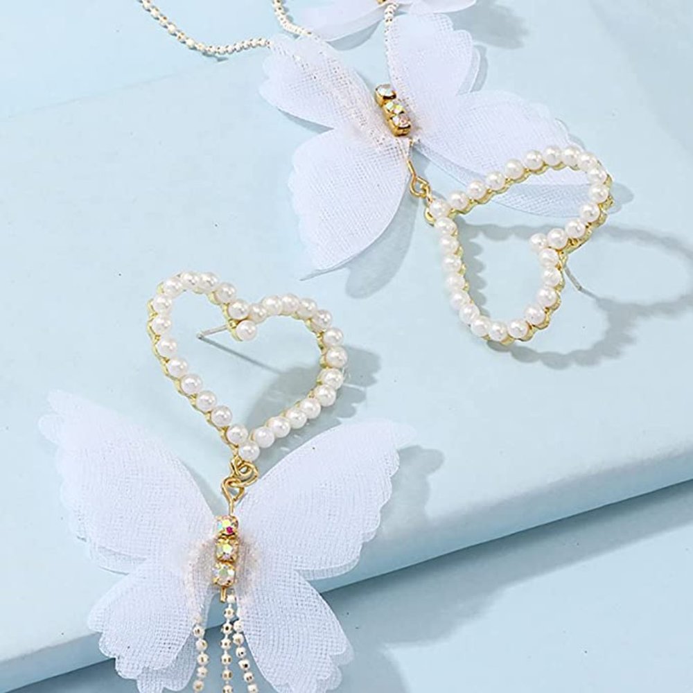 ♥Zara Butterflies Heart Earrings ♥ - Picture 4 of 4